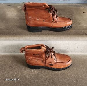 Timberland Men's Brown Leather Boots Size 9. steel toe
